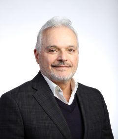 Dr. Juan Parcero 1